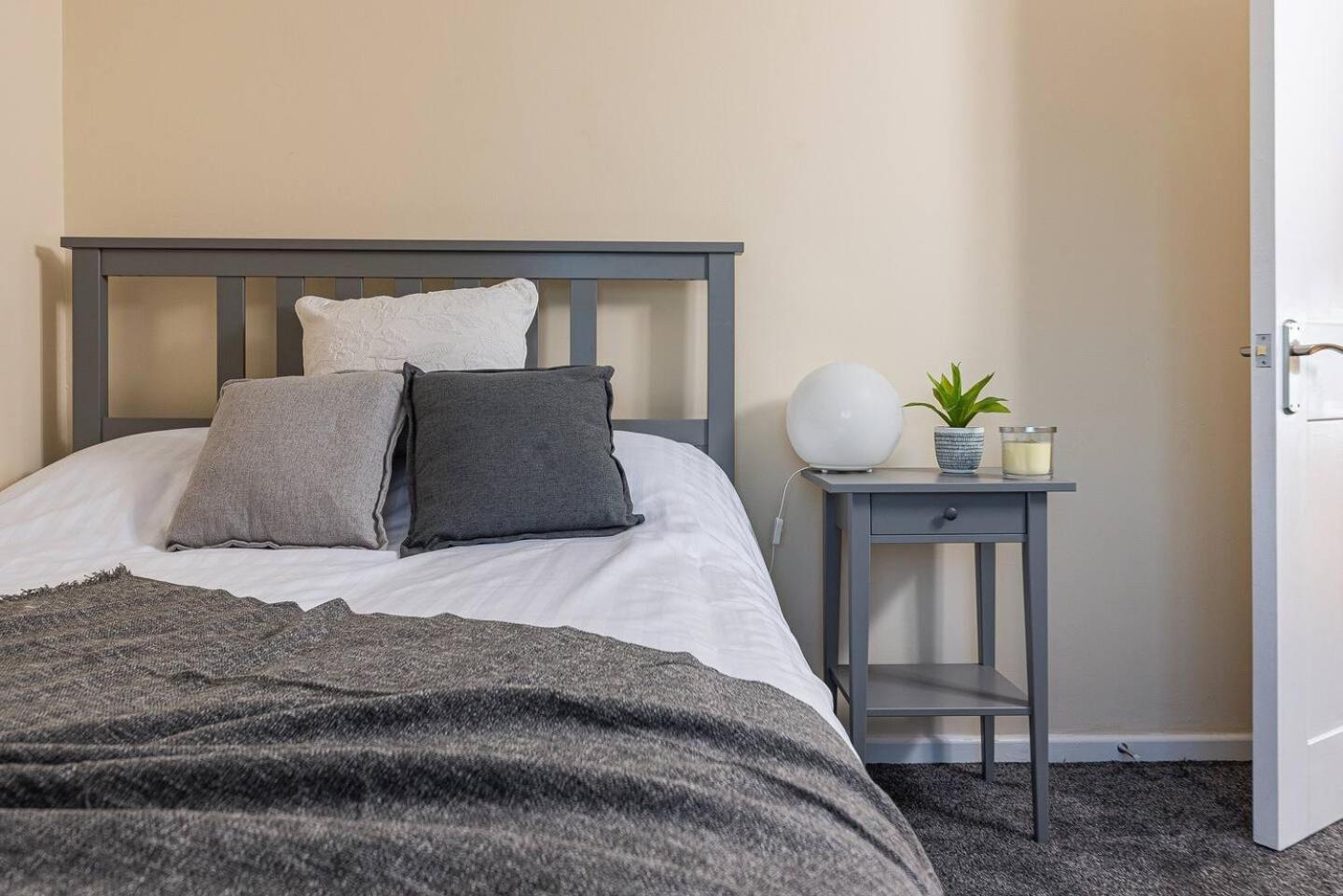 Dudley-Hospital-3Bed-Parking-Long Stay-Contractor Brierley Hill Luaran gambar